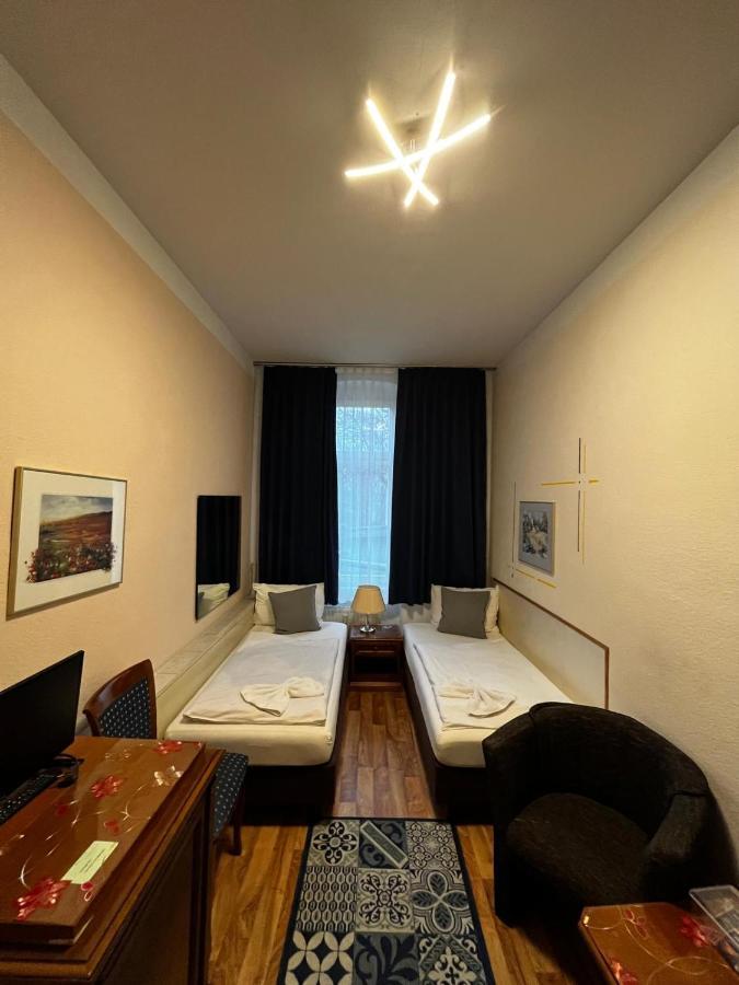 Pension Oase Berlin Exterior photo